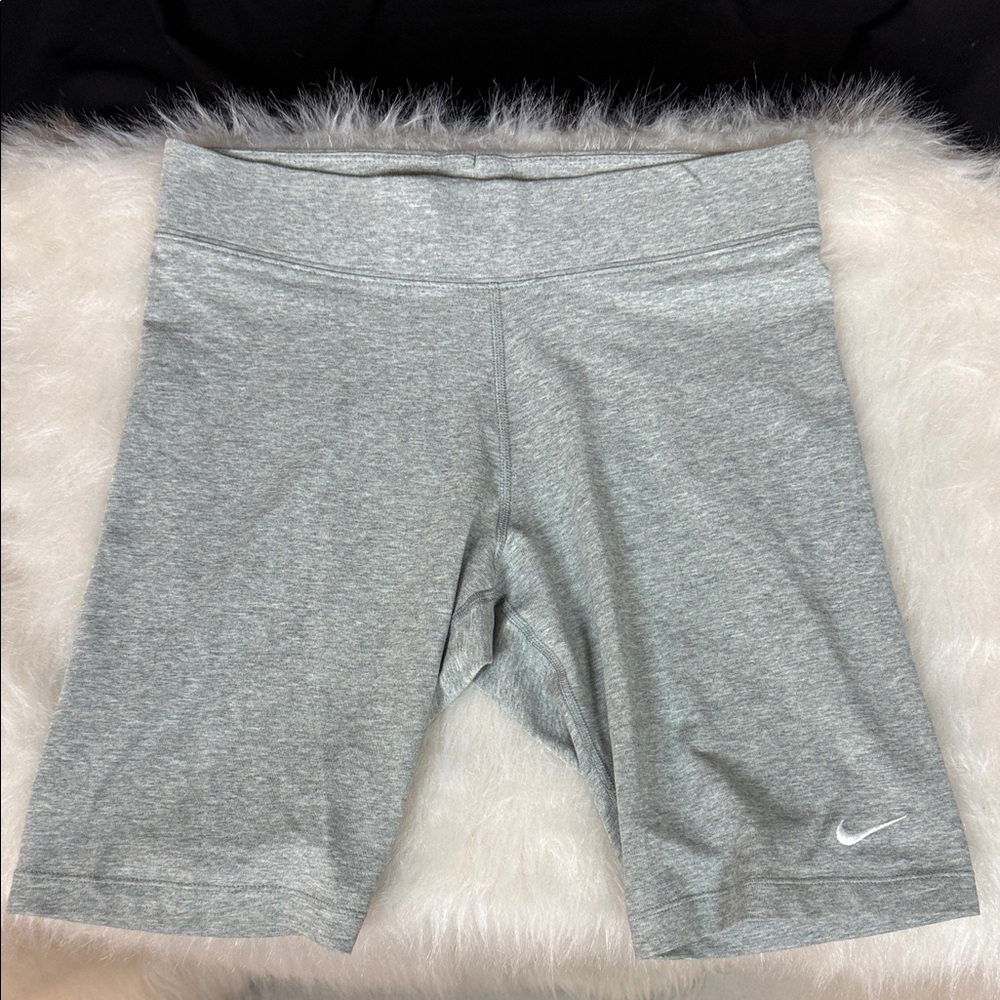Nike One High Waisted 5” Biker Shorts